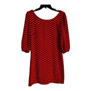 Hello Miss Shift dress in red and navy blue zigzag (size S but fits like an XS)